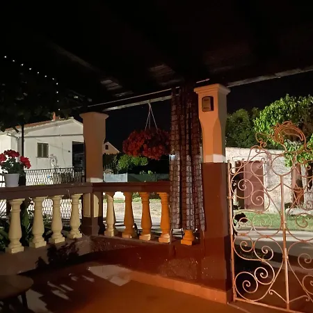 Stone House Near Rovinj * Bubani