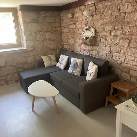Stone House Near Rovinj *