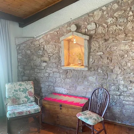 Vakantiehuis Stone House Near Rovinj *