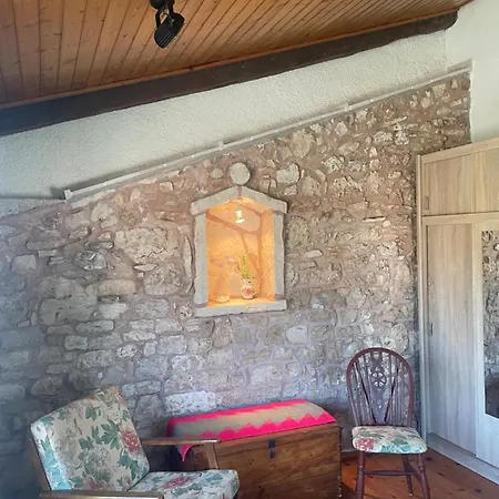 Stone House Near Rovinj Vakantiehuis