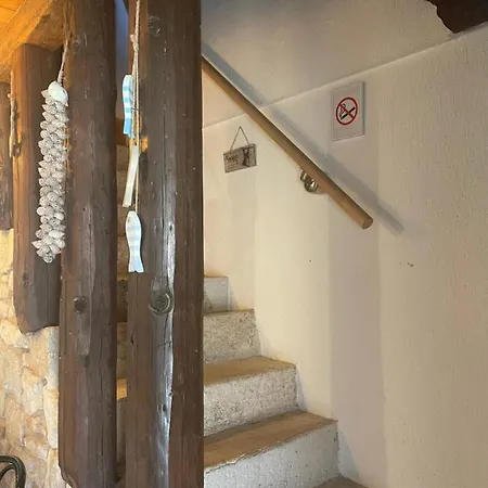 Stone House Near Rovinj *