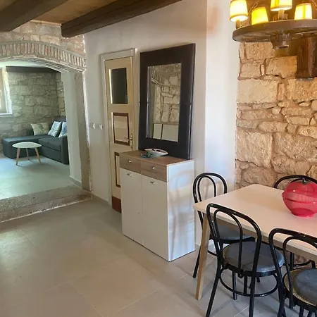 Vakantiehuis Stone House Near Rovinj