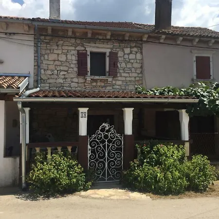 Stone House Near Rovinj *